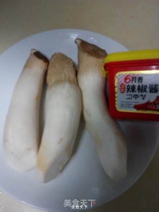 辣炒杏鲍菇的做法步骤：1