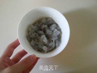 虾仁水煎包的做法步骤：1