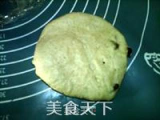 核桃葡萄干面包的做法步骤：16