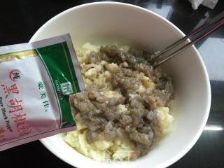 日式虾仁土豆饼的做法步骤：3