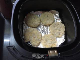 日式虾仁土豆饼的做法步骤：7