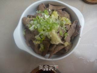 滋味肝片的做法步骤：8