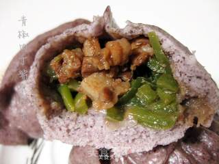 紫米青椒肉丁包子的做法步骤：13