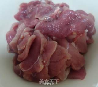 苦瓜肉片的做法步骤：1
