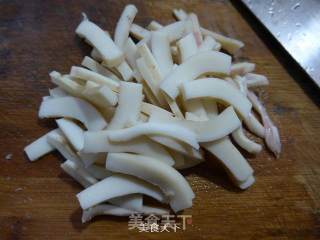 墨鱼鲞炒雷笋的做法步骤：5