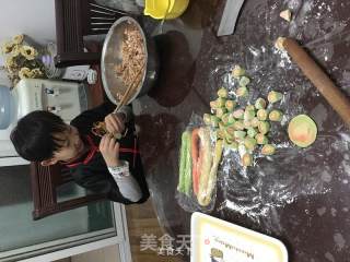 彩虹饺的做法步骤：5