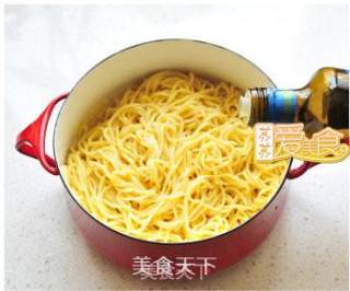 又Q又滑筋道好吃的炒面秘方的做法步骤：3