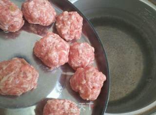 肉丸豆腐汤的做法步骤：3