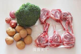 香煎羊排的做法步骤：1