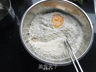 葱香手抓饼的做法步骤：1