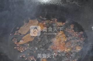 香菇春笋炖鸡块的做法步骤：5