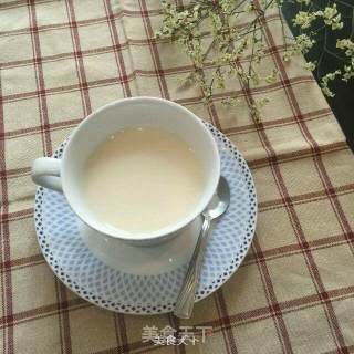 桂圆红枣奶的做法步骤：3
