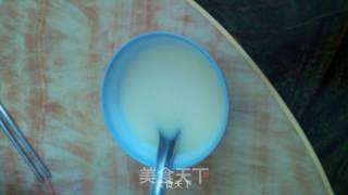 奶香火腿花卷的做法步骤：1