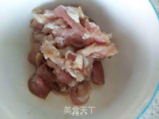 肉丝小炒二丝~葫芦丝土豆炒肉丝的做法步骤：4