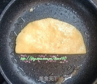 咸香牛奶鸡蛋饼（=＾● w ●＾=）的做法步骤：7