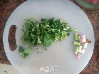 酸菜肉片蘑菇汤的做法步骤：3