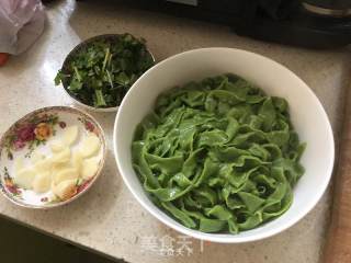 菠菜牛肉块面的做法步骤：11