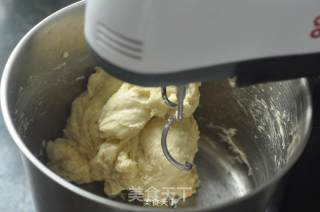 肉松面包卷的做法步骤：6