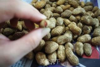 五香盐水花生的做法步骤：1