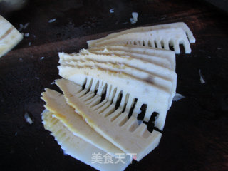 香椿炒春笋的做法步骤：4