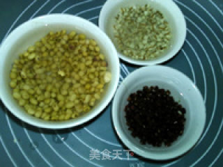 红豆薏米豆浆的做法步骤：5