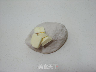 菠萝火腿披萨的做法步骤：2