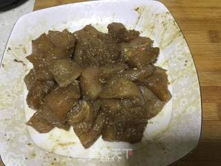 炸鸡块的做法步骤：4