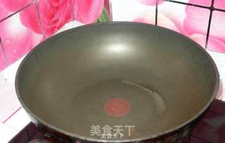 火腿肠茼蒿汤的做法步骤：2
