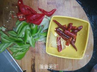 孜然牙签肉的做法步骤：4