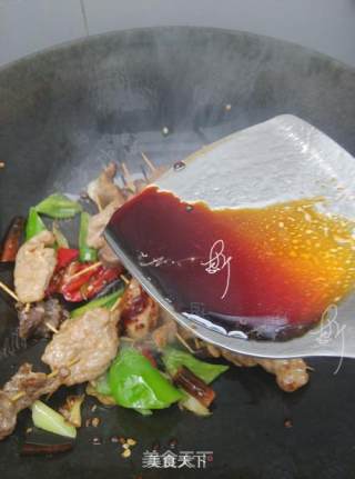 孜然牙签肉的做法步骤：10