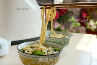 菠菜热汤面的做法步骤：12