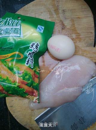 芝心鸡肉面包卷的做法步骤：1