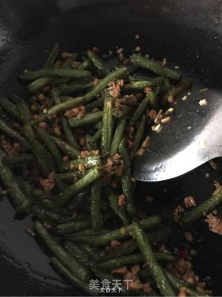 干煸四季豆的做法步骤：6