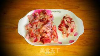 干锅鸡块炖菇仔的做法步骤：2