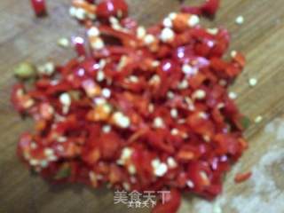 酸豆角炒肉末的做法步骤：2