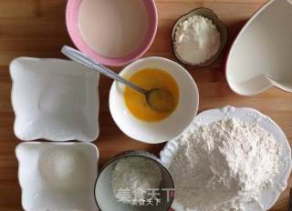 向日葵豆沙面包的做法步骤：1