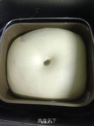向日葵豆沙面包的做法步骤：4