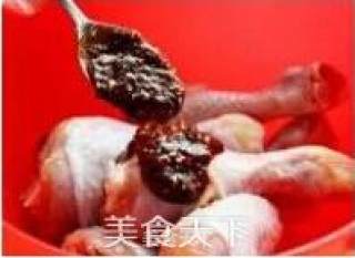麻辣味鸡腿的做法步骤：2