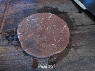 菲力牛排炒荷兰豆的做法步骤：1