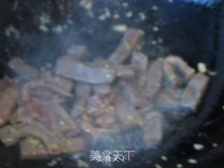 菲力牛排炒荷兰豆的做法步骤：7