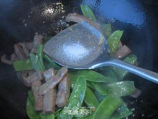 菲力牛排炒荷兰豆的做法步骤：9