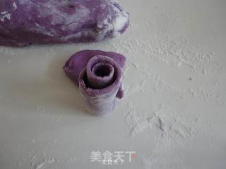 紫薯玫瑰花的做法步骤：7
