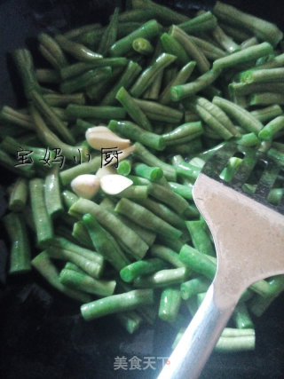 小炒肉片豆角的做法步骤：5