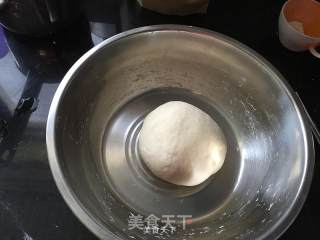 韭菜盒子的做法步骤：1