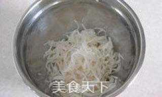 凉拌酱萝卜丝的做法步骤：4
