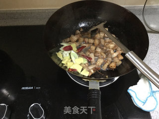 笋干红烧肉的做法步骤：4