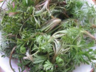 春天的美味---白蒿鸡蛋饼的做法步骤：1