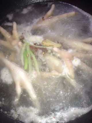 麻辣抓钱手的做法步骤：3
