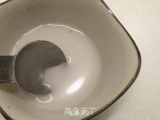 韭菜香肠烘蛋的做法步骤：3