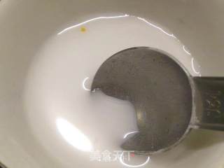 芹菜鲔鱼厚蛋煎 ♥ 香草煎蛋 2的做法步骤：4